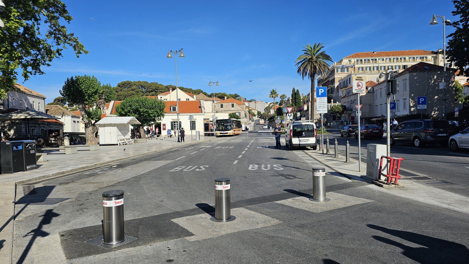 Rampe i hidraulički podizni stupići na lokaciji Pile – Dubrovnik